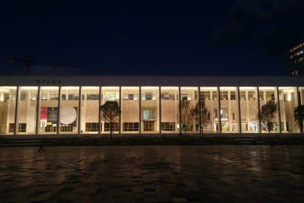 City Centre Big Art'Partment Heart Of The Capital Tirana Exterior foto